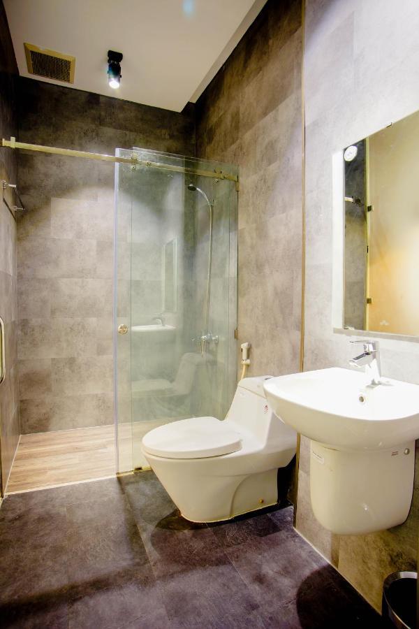 La Hotel Binh Tan ホーチミン市 エクステリア 写真