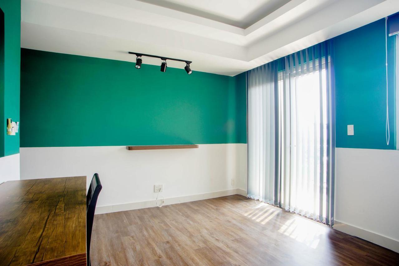 La Hotel Binh Tan ホーチミン市 エクステリア 写真