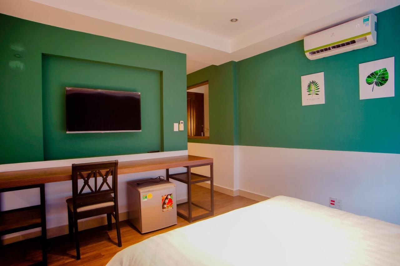 La Hotel Binh Tan ホーチミン市 エクステリア 写真